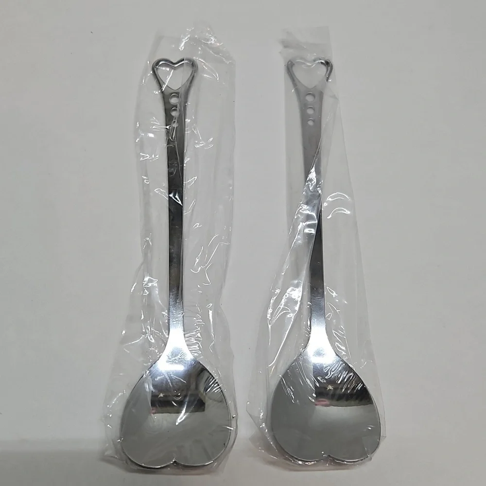 3/15$ Bundle Deal 2 Heart Shapped Spoons (Pair) New